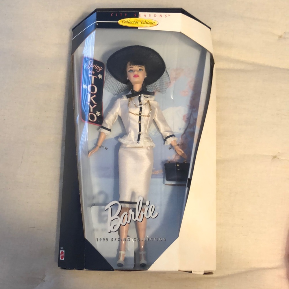 Collector edition Barbie 1999